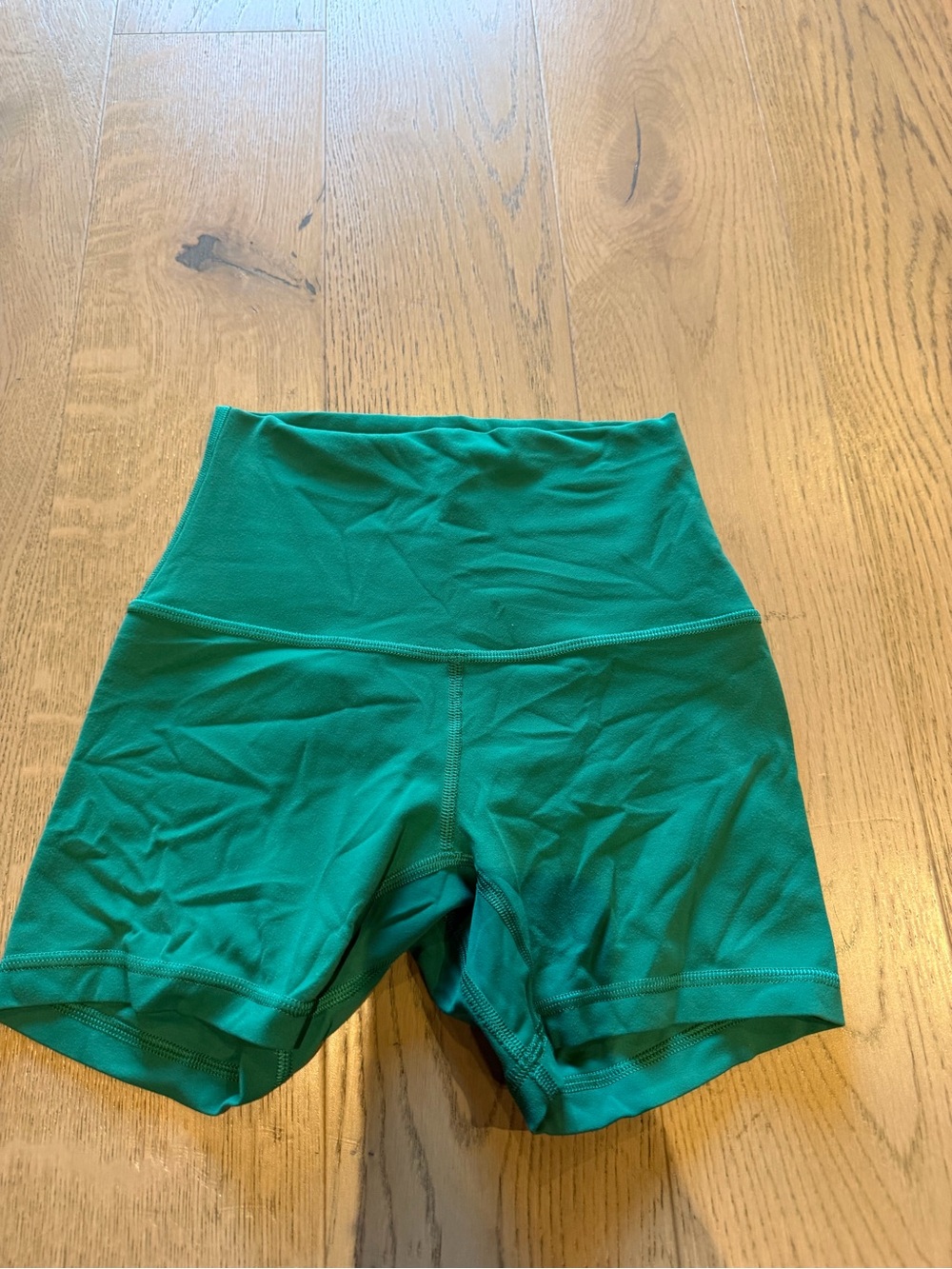 lululemon athletica High-Rise Bike Shorts in Green